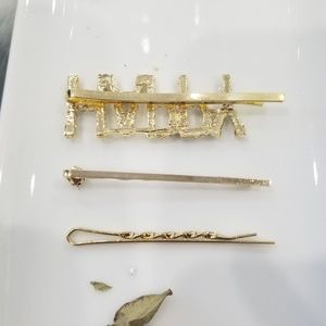 Accessories - Gold righnstone "HAPPY" Hair pin Accessories - Gold righnstone "HAPPY" Hair pin
